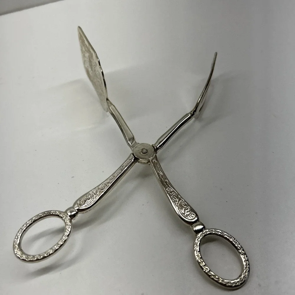 Vintage Silver Plated Salad Tongs Server Scissors Cake Pastry Etched Victorian